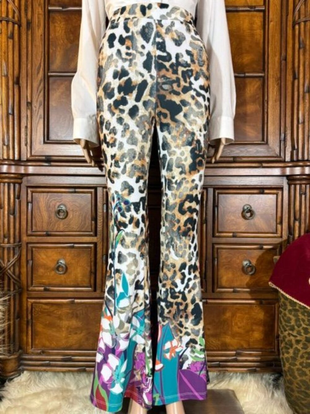 DAVID David Meister Leopard Tropical Floral Hem Flare Leg Pant
